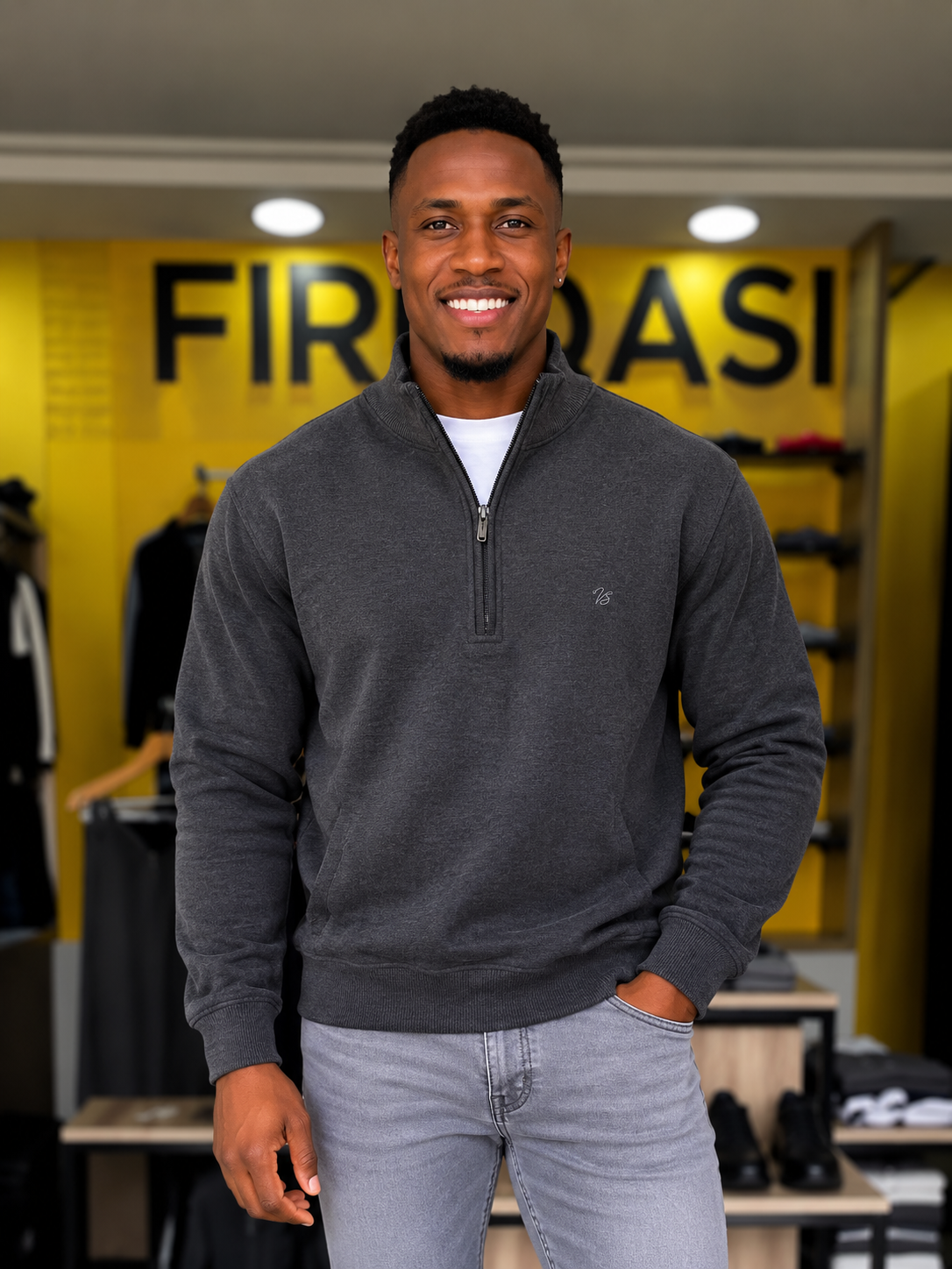 Dark Grey Plain Men's Quarter Zip Sweater