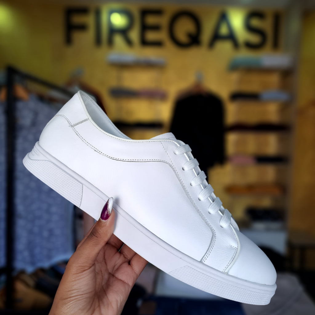 All White Men's Leather Sneakers (Size 40)