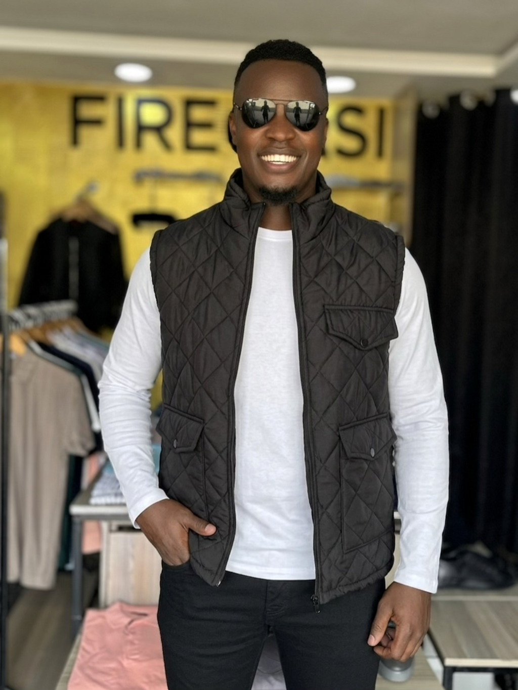 Black Quilted Fleeced Pockets Men's Half Jacket