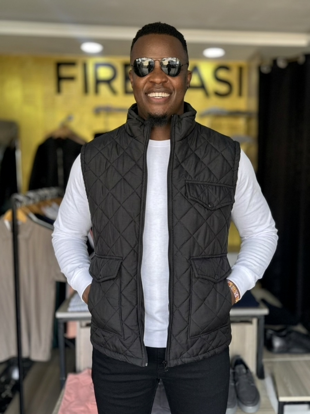Black Quilted Fleeced Pockets Men's Half Jacket