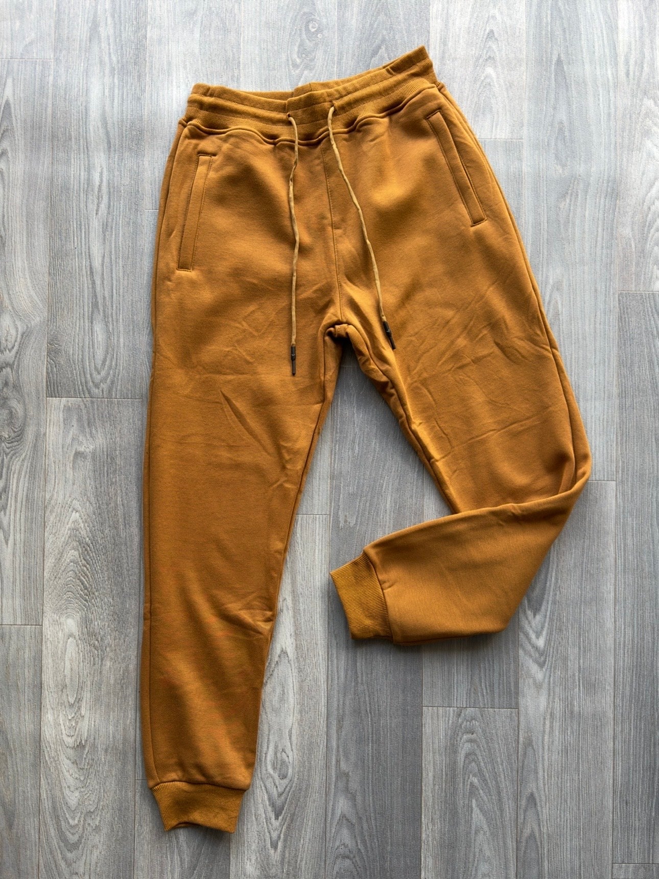 Mustard Plain Men's Fleeced Sweatpants