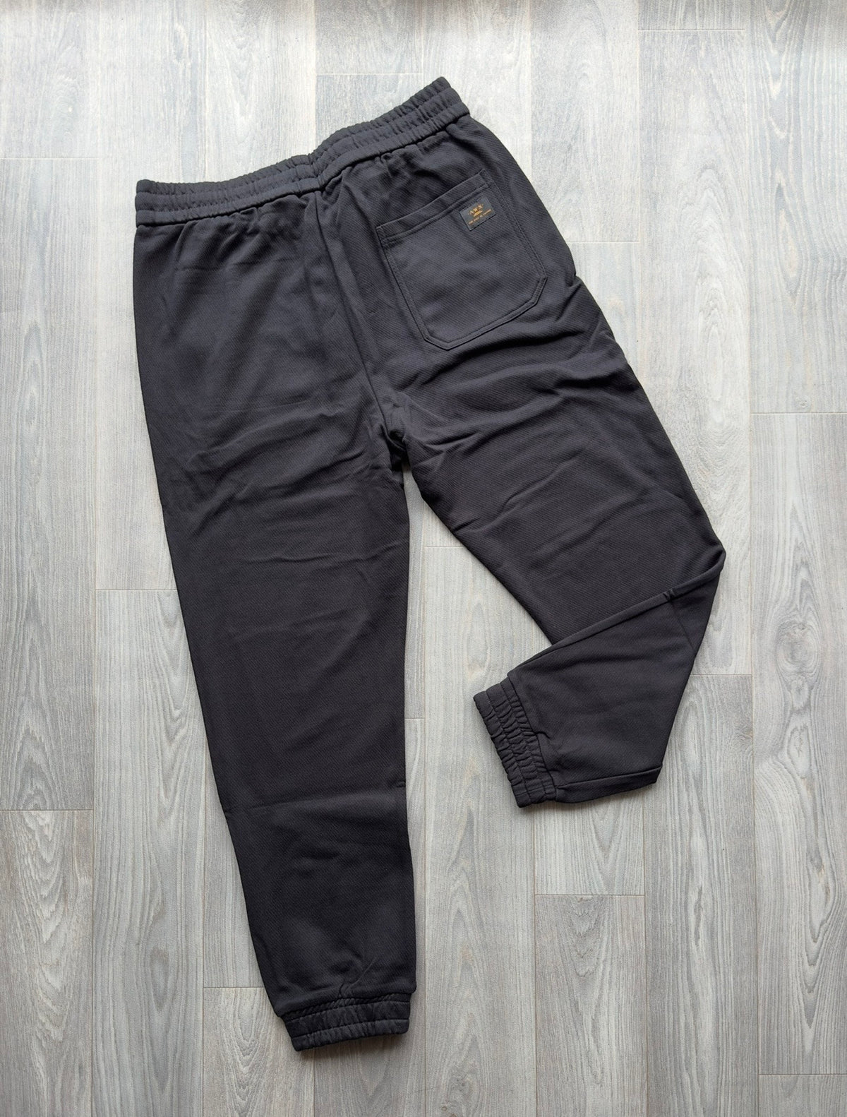 Men's Black Plain Detailed Sweatpants back view from fireqasi