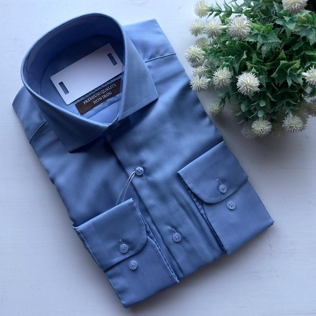Men's Blue Plain Non-Iron Longsleeve Formal Shirt Close Up Fireqasi
