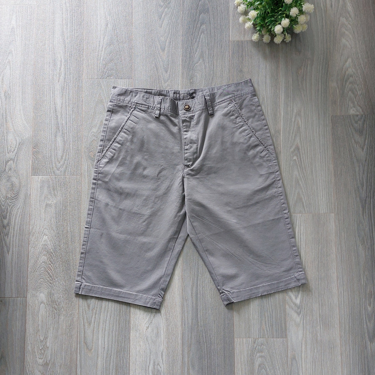 Men's Light Grey Chino / Khaki Shorts from fireqasi