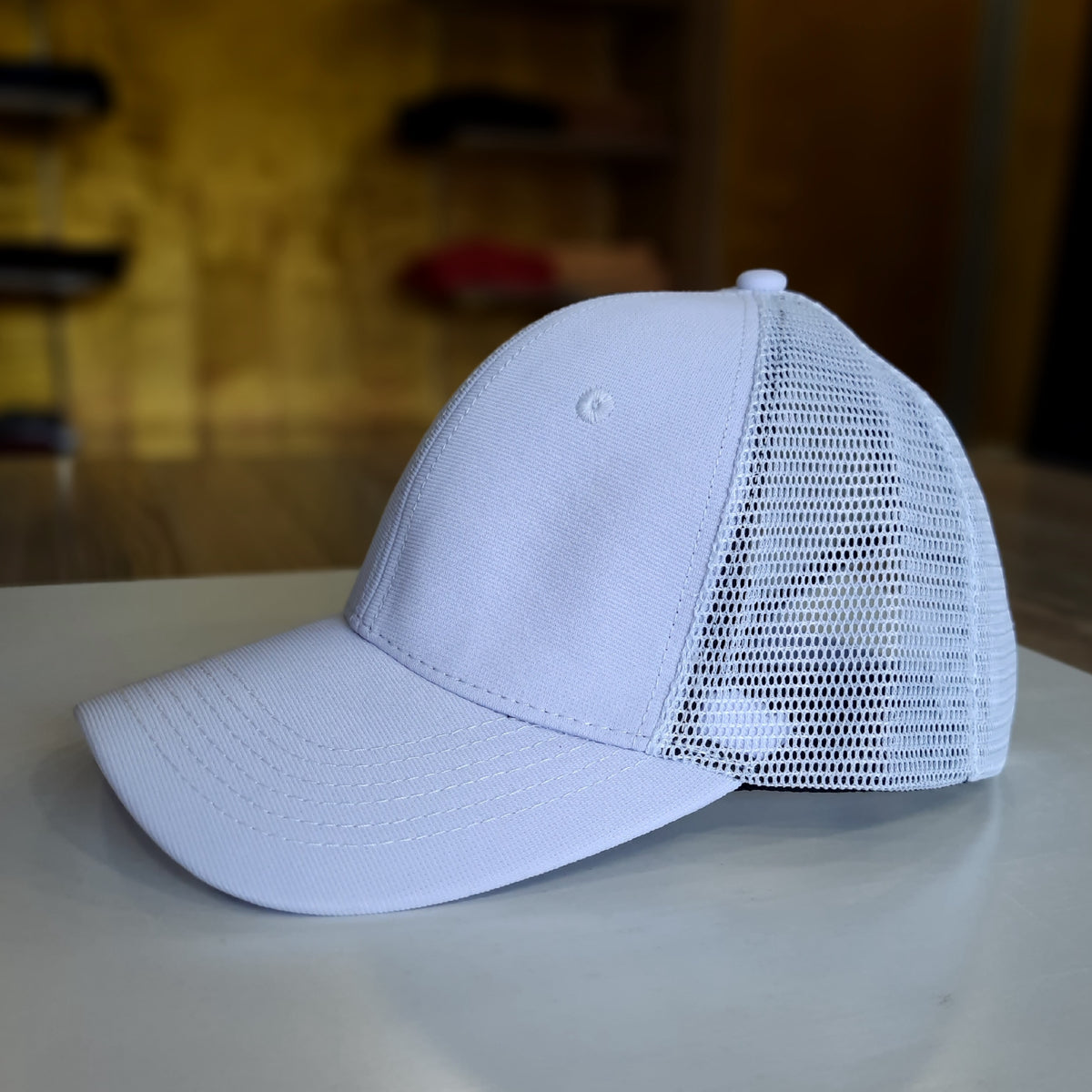 Men's White Plain Adjustable Mesh Cap Fireqasi